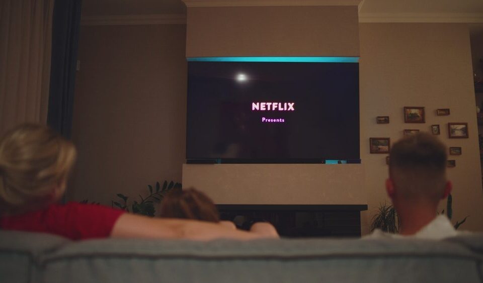 Piattaforme video e televisione tradizionale