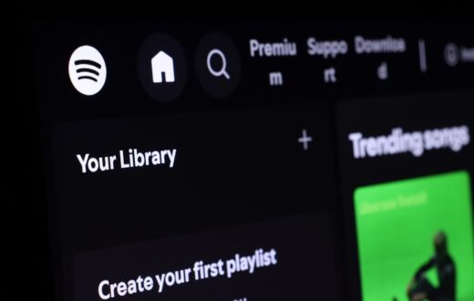Logo di Spotify con grafico di crescita