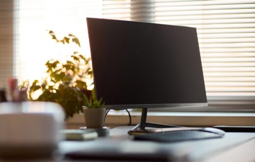 Dock USB-C Wavlink con tre monitor